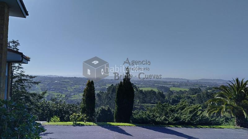 Foto b32b60e2-e96a-4578-abe0-d798d46d3f5f. Casa con parcheggio piscina in Bernueces Gijón