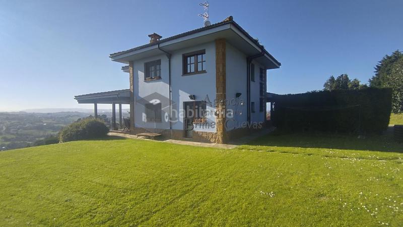 Foto f19d90d4-0237-4955-912f-74184428a770. Casa con parcheggio piscina in Bernueces Gijón
