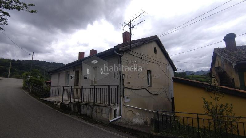 Foto ea767e0c-d42d-48c8-b34b-4bfe55468143. Casa en Ciaño - Zona Rural Langreo