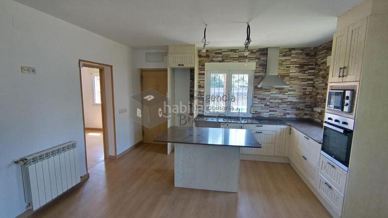 Foto 9a56cc82-dd3c-4d1b-8411-a986aae3ebf3. Casa en ferreros 4 en Ribera de Arriba