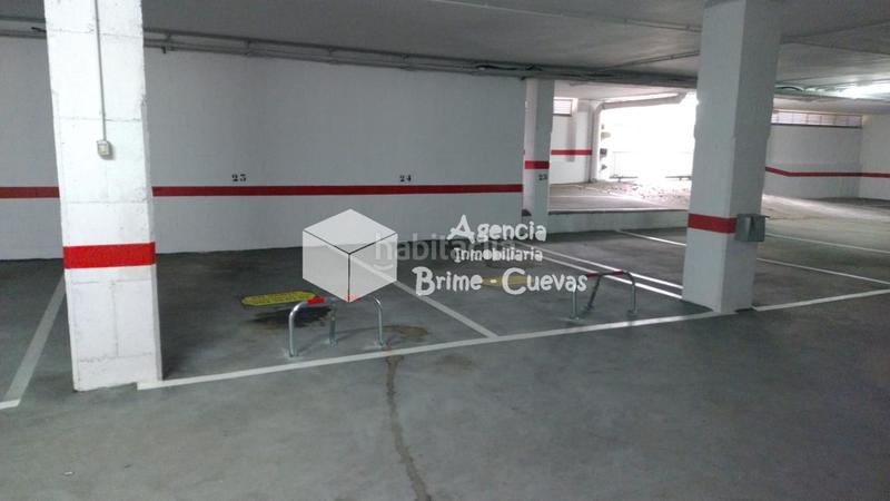 Foto ebb3f92d-d5a3-41d0-9065-bc540333131a. Aparcament cotxe a El Cristo Oviedo