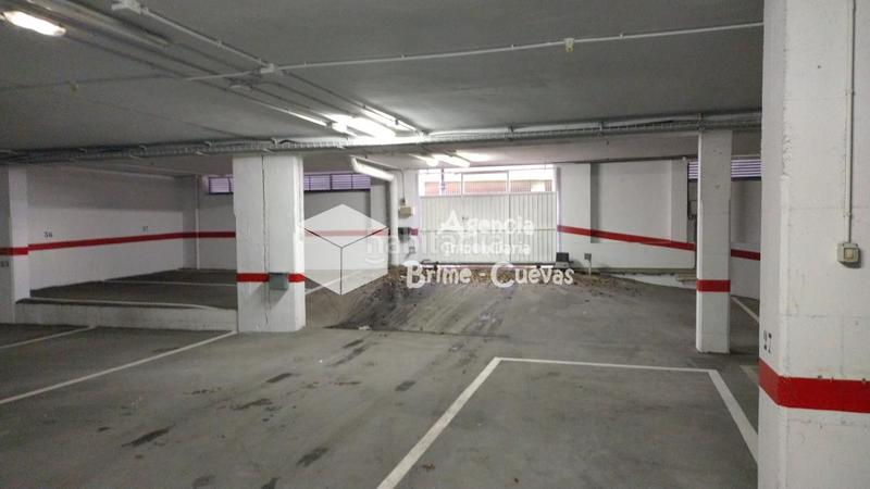Foto 961f2dc1-df78-4f55-bbd1-4520f9c3ab07. Parking coche en El Cristo Oviedo
