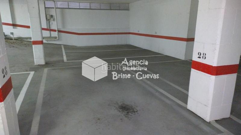 Foto a666a65b-a5d0-450d-ae1b-4e9efb74c9aa. Parking coche en El Cristo Oviedo