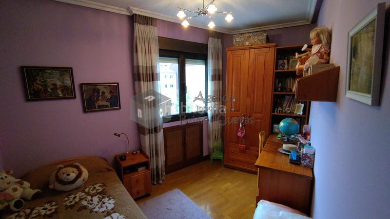 Foto 2be48cda-9922-4ad1-a24b-458eb227b979. Appartamento con riscaldamento in Vallobín Oviedo