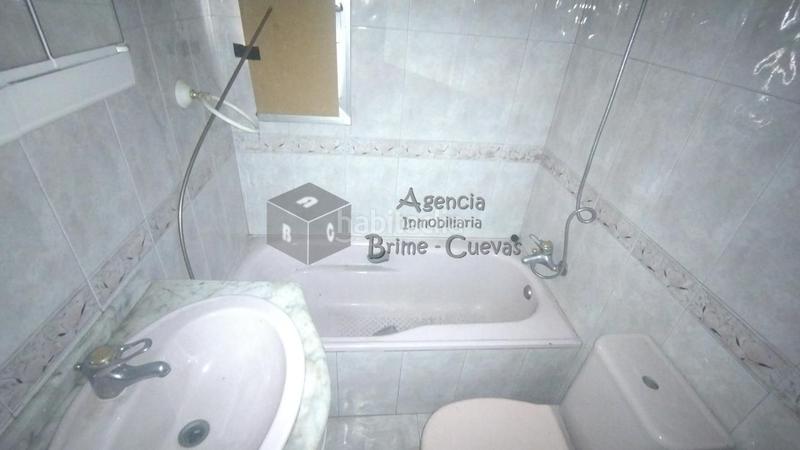 Foto cea96f5f-a0a1-459a-be34-3594852ad066. Piso en lagos de somiedo 2 en Ventanielles Oviedo