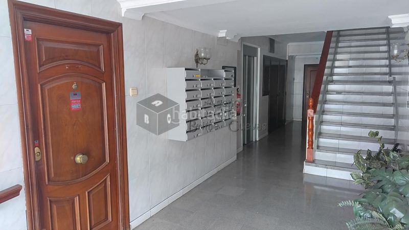 Foto dfa9f747-61cd-4996-90c3-53d282afbd08. Planta baixa a Ventanielles Oviedo