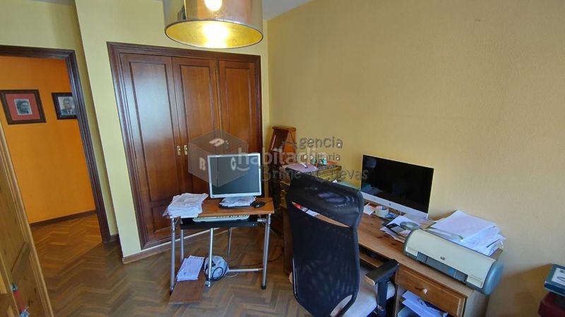 Foto 69d89b36-5f5a-4641-b242-3076a60e13fa. Piso en Salesas - Foncalada - Campoamor Oviedo