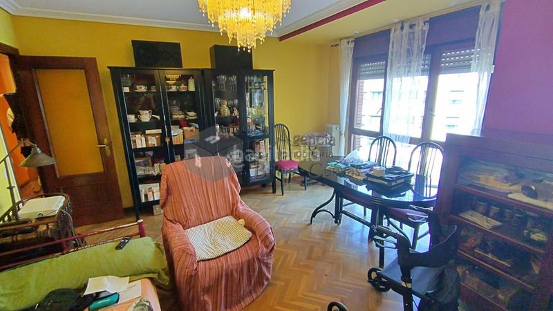 Foto 7f8536ee-adb9-47d4-b116-2fa551b0d2fb. Piso en Salesas - Foncalada - Campoamor Oviedo