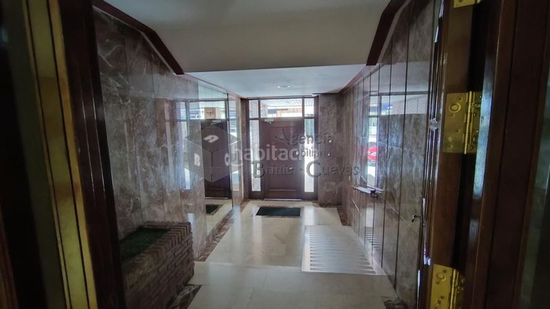 Foto f3d3d09a-4adb-4d65-a37b-d41a9fc3d124. Piso en Salesas - Foncalada - Campoamor Oviedo