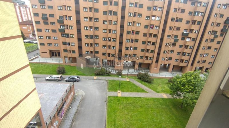 Foto 5d16e662-70f6-48a9-a2f5-d94ed87bda46. Flat with heating in nuevo Gijón Gijón