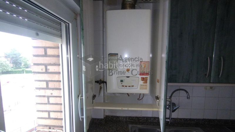 Foto 9604a4a5-16d5-4c62-b5a7-5333f17ce845. Flat with heating in nuevo Gijón Gijón