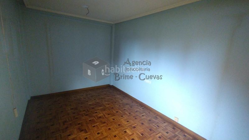 Foto c38e301e-7b62-445b-bc26-3a9576e2a69e. Flat with heating in nuevo Gijón Gijón