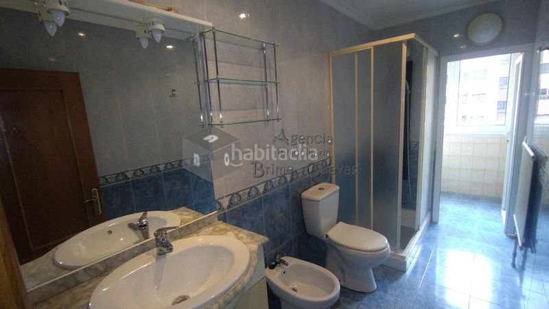 Foto d8d4d063-b3bc-4fa7-bf65-9c897817f27f. Flat with heating in nuevo Gijón Gijón