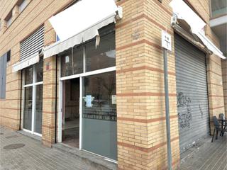 Miete Geschäftsraum  Marina. Local esquinero calle marina, 3 escaparates, junto estación tren