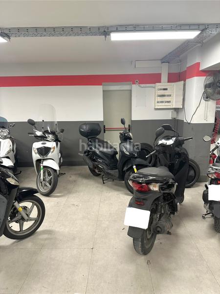 Foto 3e17153b-8b06-4146-be3e-98bda4befa63. Local commercial dans Barri de les Corts Barcelona