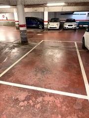 Lloguer Aparcament cotxe  Carrer de ramon turró. Plaza parking coche grande, 1º sótano, fácil acceso.servicio cám