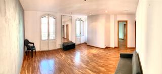 Location Appartement  Carrer de girona. Pleno eixample derecho, 55m2, 2 habitaciones (1 doble), perfecto