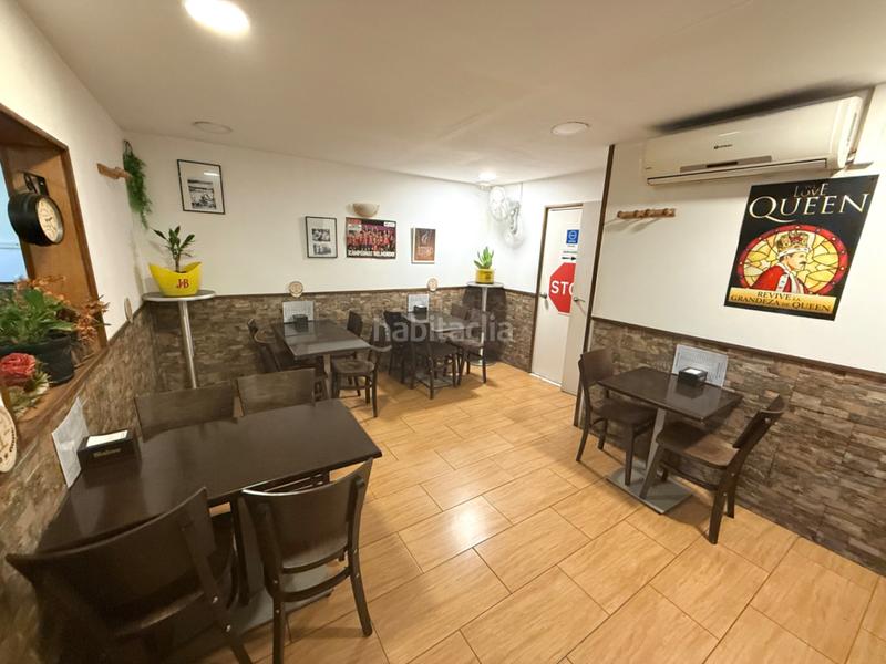 Foto 17080a8f-f79e-4b77-83a0-c91c84938f41. Transfer business premise with heating in Centre-Cordelles Cerdanyola del Vallès