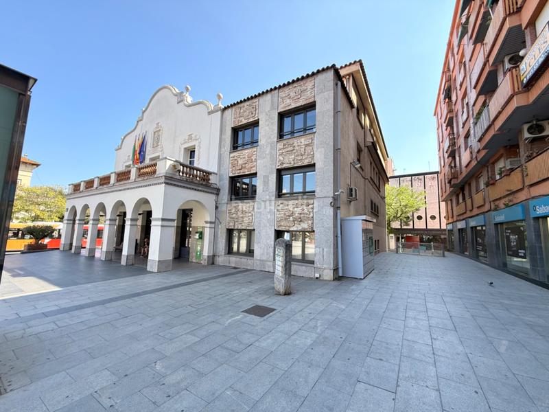 Foto 7b472534-3c77-406b-baab-0abaf9369681. Umzug geschäftsraum mit heizung in Centre-Cordelles Cerdanyola del Vallès