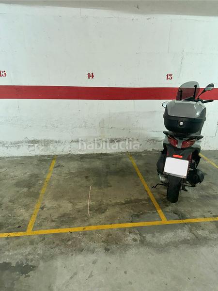 Foto 2b314278-bcef-419c-8ea4-70949978ab5c. Aparcament de moto a Vilapicina - Torre Llobeta Barcelona