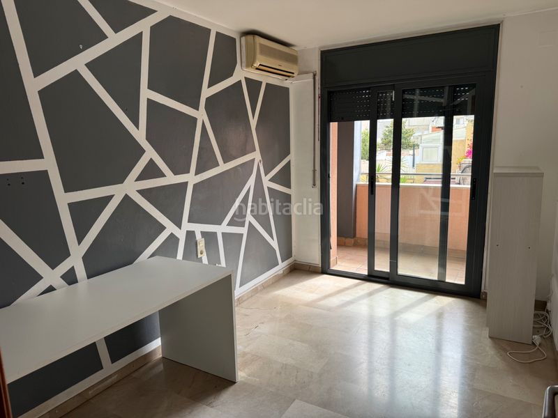 Foto 29ade358-6b2a-46d0-9537-1698b571b170. Rent flat with heating in Ca n'Aurell Terrassa