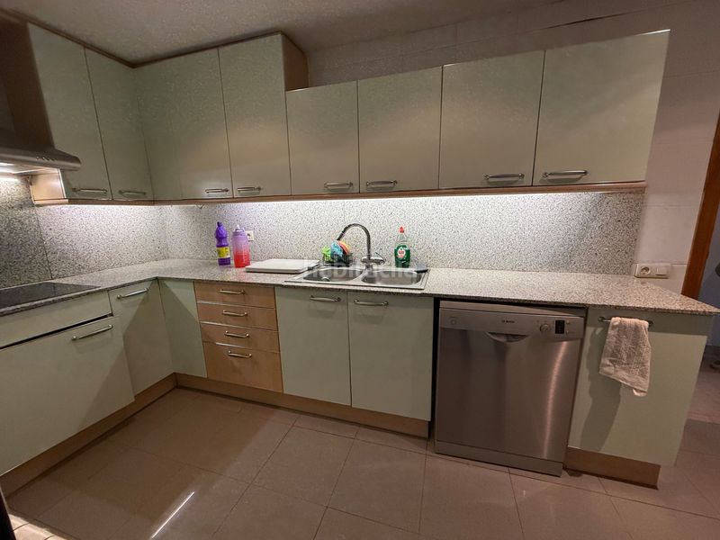 Foto c8f37da1-44f7-443a-b363-81c835250d2c. Rent flat with heating in Ca n'Aurell Terrassa