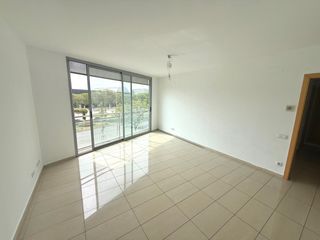 Etagenwohnung in Carrer de Natzaret