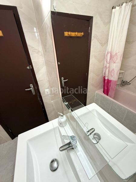Foto 86978e12-49e6-43a6-8b11-2a0fd051252d. Àtic a La Sagrera Barcelona