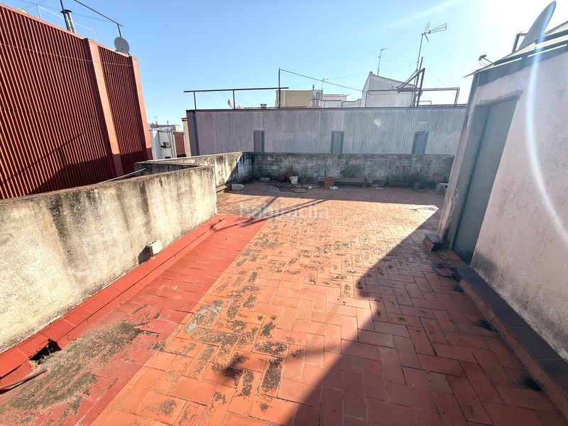 Foto d79843a0-c9c5-40a3-9dac-4fa4f55ec0d2. Edificio in La Torrassa Hospitalet de Llobregat (L´)