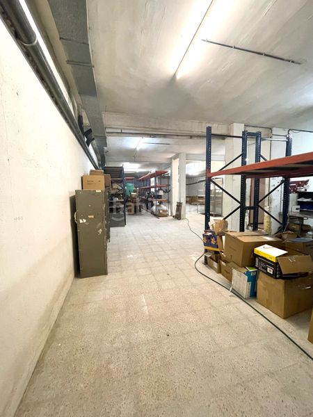 Foto cb0c7301-0fc4-4882-bdac-7a6d8a9895a5. Local comercial amb calefacció a Hostafrancs Barcelona