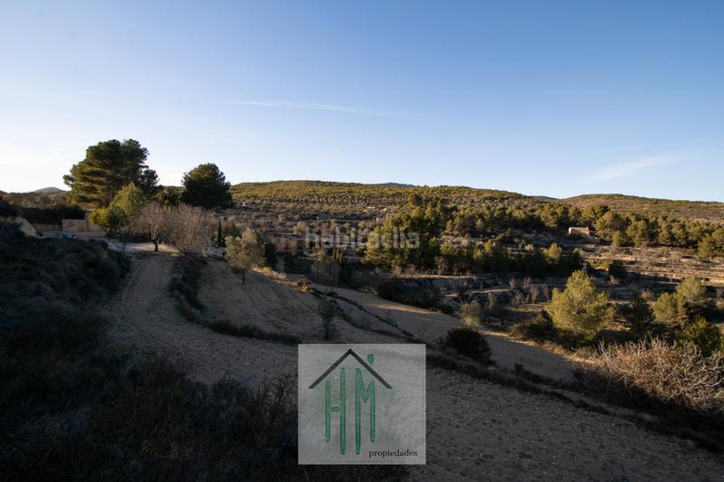 Foto c090e835-0927-48d9-87a2-b7aaeeaec328. Finca rústica en Torre de les Maçanes (la)
