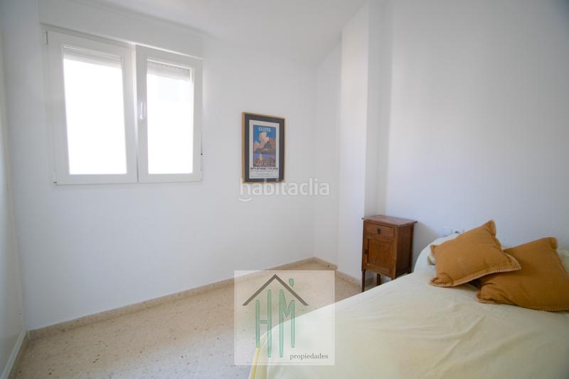 Foto f591efad-c8bd-4a5c-bbdf-0718fab5770c. Miete dachwohnung in Campello Playa Campello (el)