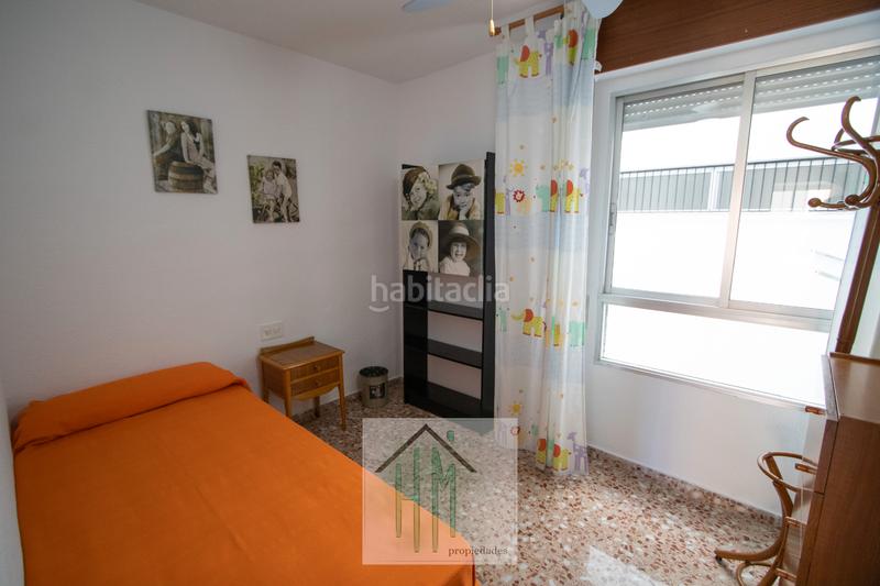 Foto 7ef0566b-53eb-47fa-bcd4-eaff7a985082. Miete etagenwohnung mit parking in Campello Playa Campello (el)