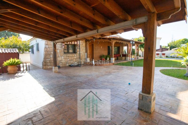 Foto 006e76f2-b7aa-453a-ad8b-88e286c2cda2. Chalet con camino parcheggio piscina in Haygon-Universidad Sant Vicent del Raspeig