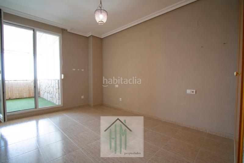 Foto c05f7c8f-e2ee-4f64-8818-6b19d58163d3. Erdgeschoss mit parking pool in Playa Muchavista Campello (el)