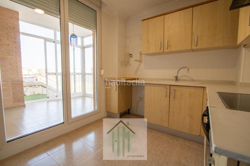 Foto 24cc0261-adc0-43db-84db-366ebf582e63. Planta baixa amb aparcament piscina a Playa Muchavista Campello (el)