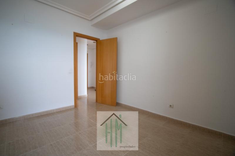 Foto cdb38d55-1c36-4c68-aaef-3044063ebc3b. Planta baixa amb aparcament piscina a Playa Muchavista Campello (el)