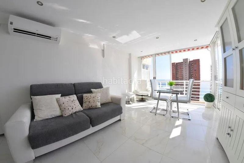 Foto 4c5e2140-4650-4bfb-9361-206ef269a952. Dachwohnung mit pool in Playa Levante Benidorm