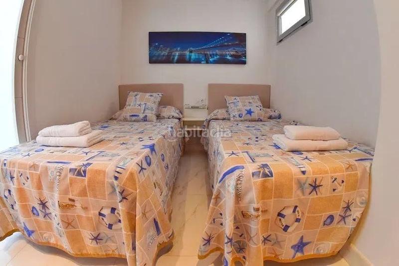 Foto b6fac430-1240-4020-a655-f0d9f48619b3. Dachwohnung mit pool in Playa Levante Benidorm