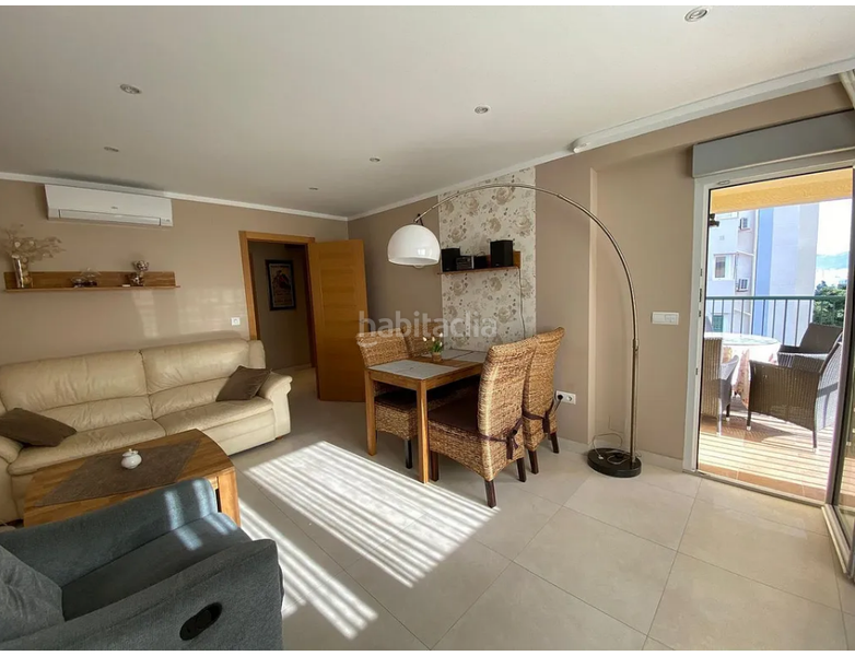 Foto f84be56d-c43b-42c6-a2e6-427f423e8ec3. Piccolo appartamento con riscaldamento piscina in Benidorm