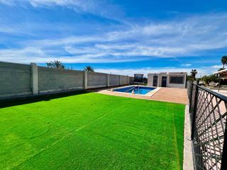 Casa a El Secanet-Hacienda del Sol. Chalet en una planta en villajoyosa
