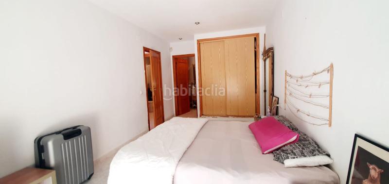 Foto 4c45aefb-ae1b-4a04-a2d9-57b9e142b994. Casa adossada a Coloma Nucia (la)