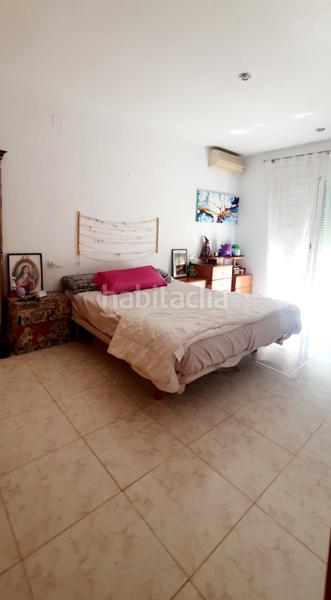 Foto 52c81533-b23f-48b6-915f-f32f74ae60a6. Casa adossada a Coloma Nucia (la)