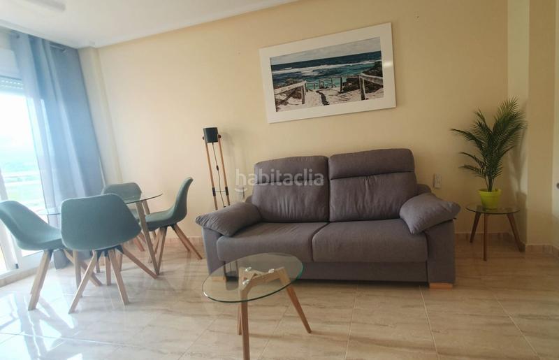 Foto 31cf80f8-d20d-4da0-9226-c3b0e5a2d2f1. Affitto appartamento con piscina in Via Parque Benidorm