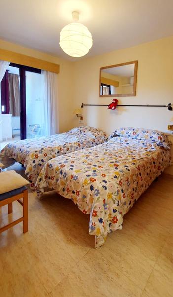 Foto 17f6c3f4-018c-43f8-bd77-d21287395407. Appartamento con piscina in Playa Poniente Benidorm