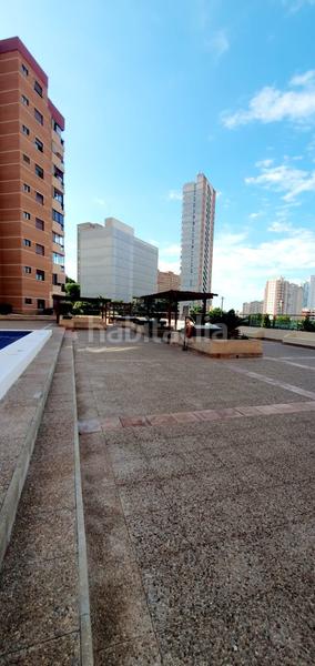 Foto 4d79ce14-02c3-4301-8250-62fd49a062c7. Appartamento con piscina in Playa Poniente Benidorm