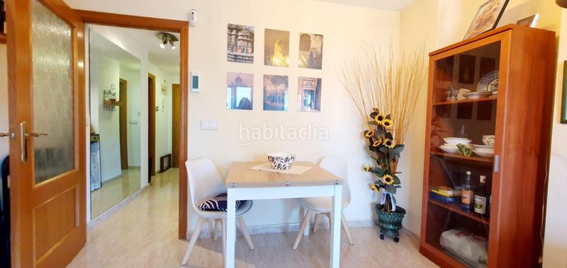 Foto 5c5f9f4b-5397-452d-9bd6-17ddb0705457. Appartamento con piscina in Playa Poniente Benidorm
