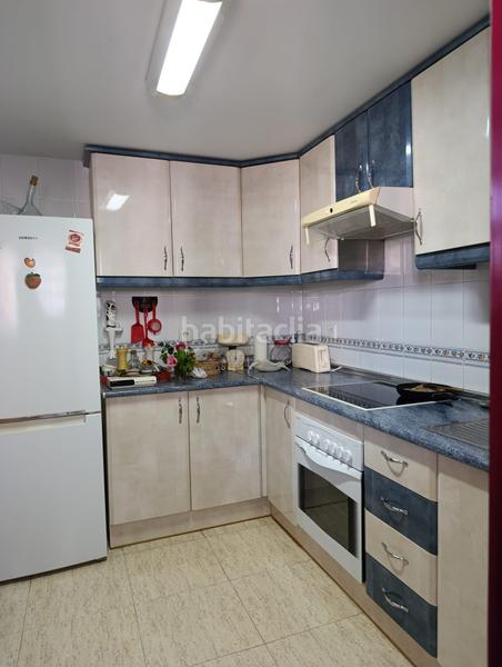 Foto b67ce830-3147-4028-966f-c4ffbc89d8f1. Etagenwohnung mit pool in Playa Poniente Benidorm