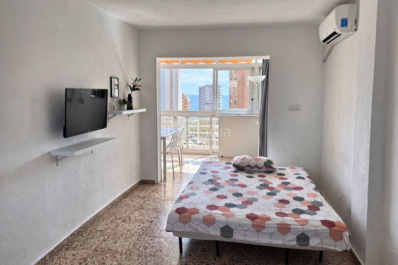 Foto 145c5f84-7151-4a76-8a26-fc0fb1078419. Pis amb piscina a Levante Alto Benidorm