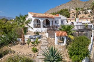 Haus in Orxeta. Chalet independiente en orxeta,  a 10 minutos de villajoyosa